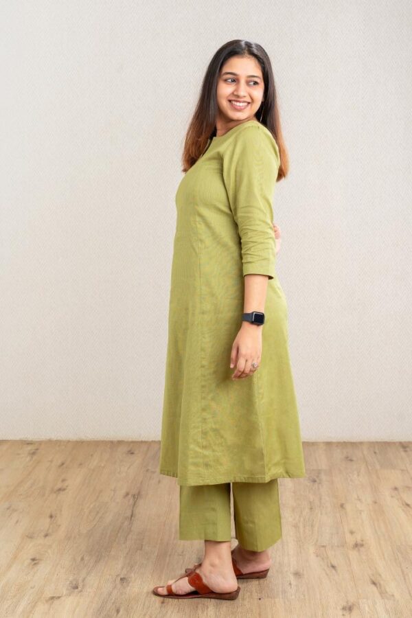 Green Panel Kurta - Image 4